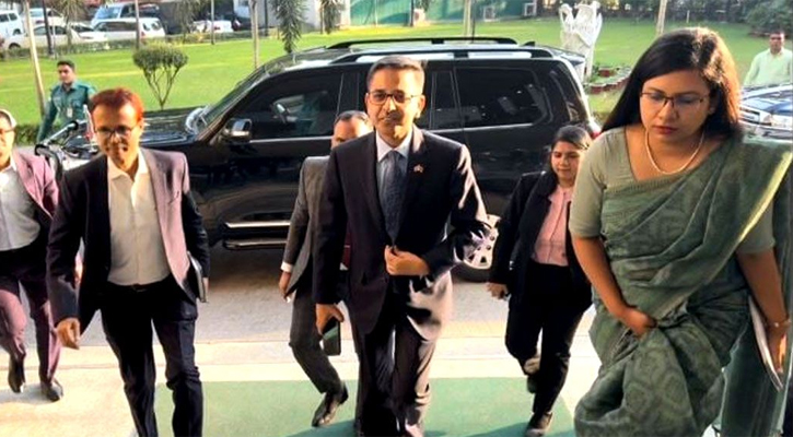 সীমান্তে উত্তেজনা: ভারতীয় হাইকমিশনারকে তলব